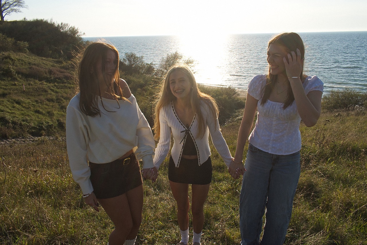 Ava, Natalie, Aiyana